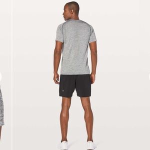 Lululemon Metal Tech Vent Short Sleeve in Grey - Size Large